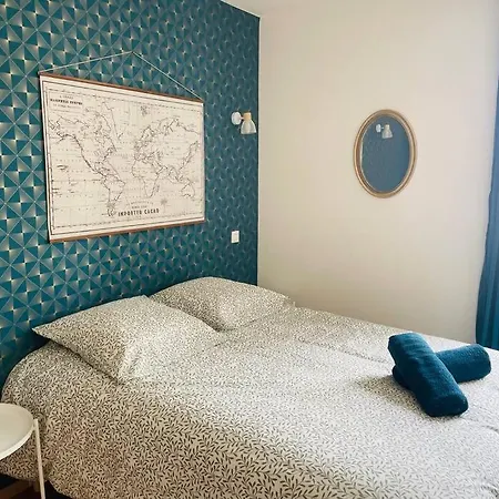 شقة Charles De Gaulle V كاسْتْرْ